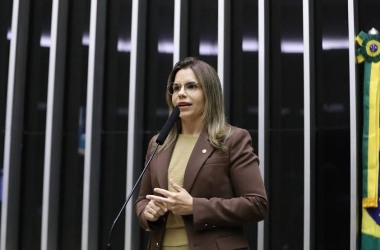 Clarissa Tércio defende urgência na aprovação de projeto que combate fraudes no INSS após operação da PF