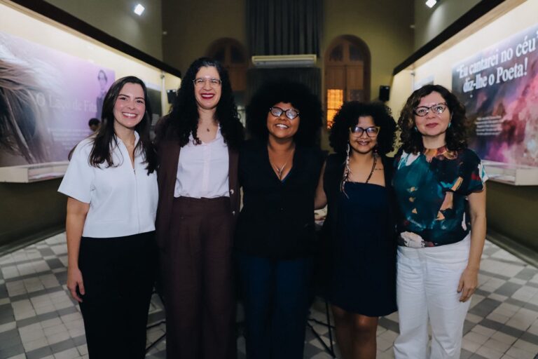 Maria Arraes apresenta projeto para reduzir mortalidade materna em debate sobre violência obstétrica