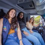 Débora Almeida entrega caminhão frigorífico e inaugura unidade de beneficiamento de frutas em Queimada de Jurema