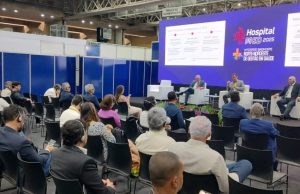 Sindhospe debate impacto da inteligência artificial na gestão da saúde em Pernambuco